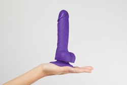 REALISTIC DILDO M